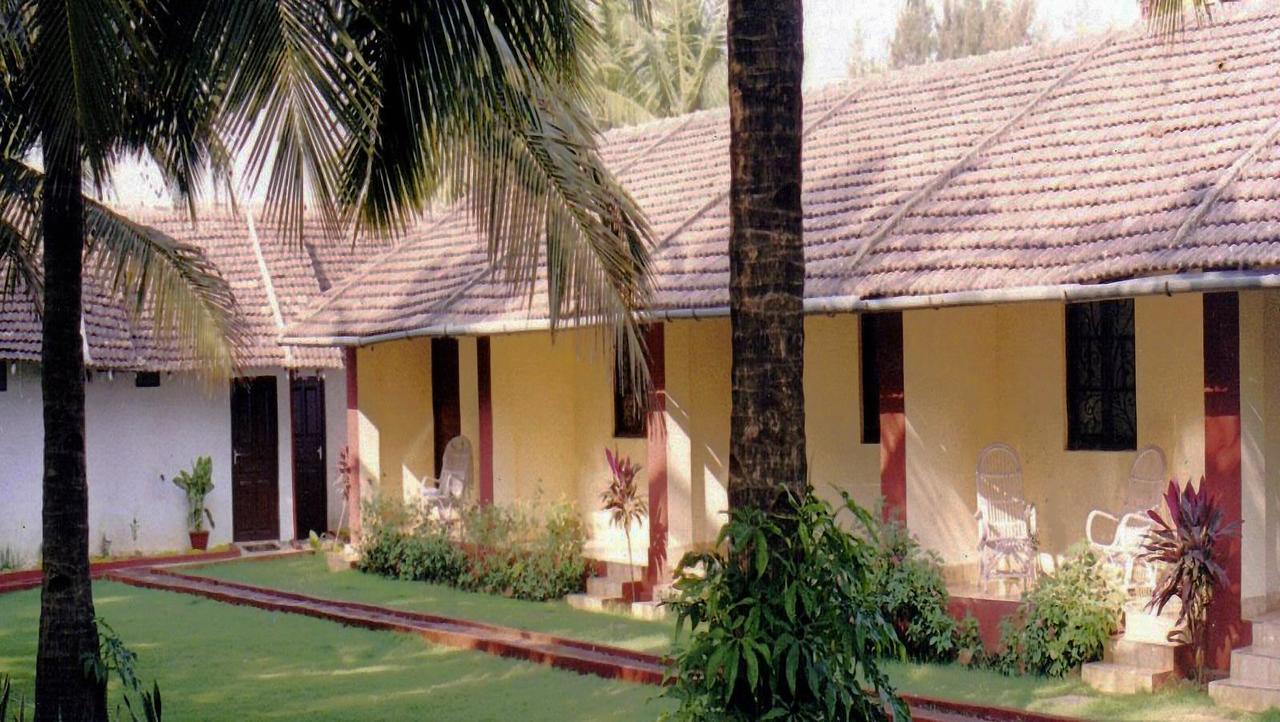 Lamour Beach Resort Benaulim Extérieur photo