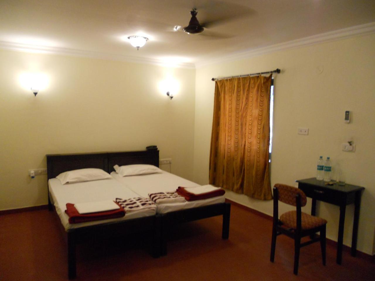 Lamour Beach Resort Benaulim Extérieur photo