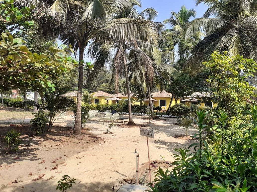 Lamour Beach Resort Benaulim Extérieur photo